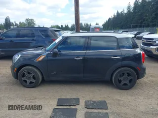 2012 MINI Countryman S with VIN WMWZC5C59CWM12757, listed as a IAAI auction lot 42276546 with 159,772 mi miles and . Bid and sale history available at DreamBid. Image 14.