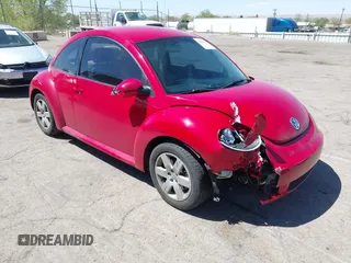 2007 Volkswagen Beetle с VIN 3VWPG31C07M509062, выставлен на аукционе IAAI как лот 42045644 с пробегом 82 582 миль миль и . История ставок и продаж доступна на DreamBid. Изображение 1.