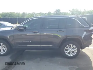 2023 Jeep Grand Cherokee Limited with VIN 1C4RJGBG5PC648630, listed as a IAAI auction lot 42263915 with 24,976 mi miles and . Bid and sale history available at DreamBid. Image 14.