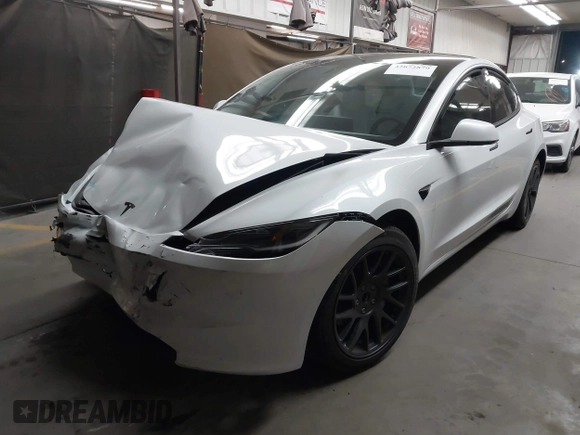 2025 Tesla Model 3 Long Range with VIN 5YJ3E1EA1SF913182, listed as a IAAI auction lot 42072870 with Not provided miles and . Bid and sale history available at DreamBid. Image 16.