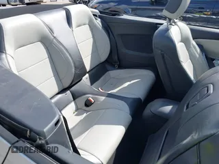2024 Ford Mustang EcoBoost z VIN 1FAGP8UH4R5125341, wystawiony jako IAAI lot #42576486 z przebiegiem 28 145 mil mil oraz . Historia ofert i sprzedaży dostępna na DreamBid. Obrazek 8.