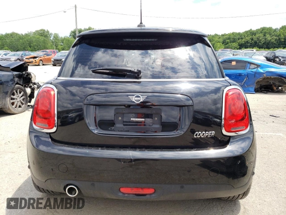 2021 MINI Hardtop Cooper с VIN WMWXR3C08M2N08791, выставлен на аукционе Copart как лот 60584014 с пробегом 36 207 миль миль и Списание • Salvage title. История ставок и продаж доступна на DreamBid. Изображение 6.