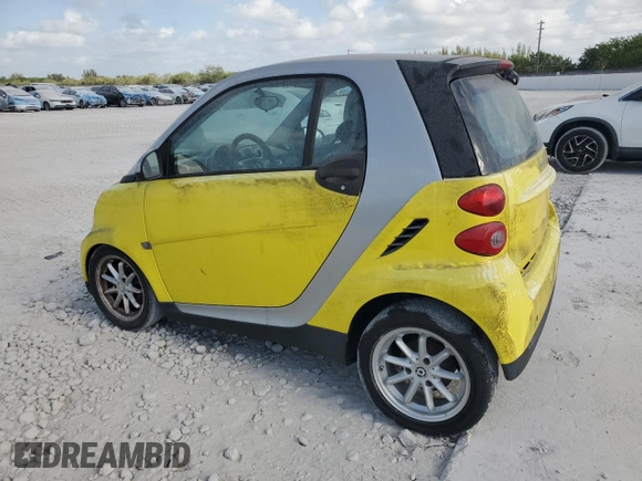 2008 Smart fortwo Pure z VIN WMEEJ31X28K207457, wystawiony jako Copart lot #54241405 z przebiegiem 25 981 mil mil oraz Tytuł czysty. Historia ofert i sprzedaży dostępna na DreamBid. Obrazek 2.