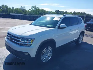 2019 Volkswagen Atlas SE z VIN 1V2WR2CA3KC503490, wystawiony jako IAAI lot #42168340 z przebiegiem 70 868 mil mil oraz . Historia ofert i sprzedaży dostępna na DreamBid. Obrazek 18.