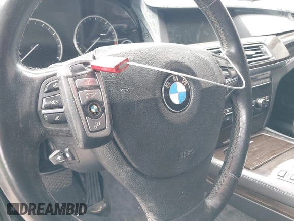 2009 BMW 7 Series 750Li with VIN WBAKB83589CY62576, listed as a IAAI auction lot 41742027 with 124,717 mi miles and . Bid and sale history available at DreamBid. Image 11.