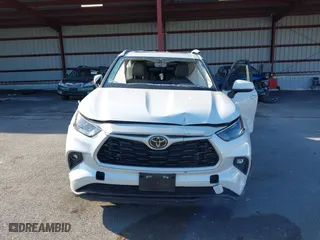 2023 Toyota Highlander L with VIN 5TDKDRBH7PS522975, listed as a IAAI auction lot 41758802 with 13,120 mi miles. Bid and sale history available at carsss.com. Image 11.