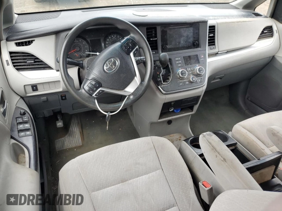 2015 Toyota Sienna LE with VIN 5TDJK3DC5FS120127, listed as a Copart auction lot 60461345 with 152,368 mi miles and Salvage title. Bid and sale history available at DreamBid. Image 8.