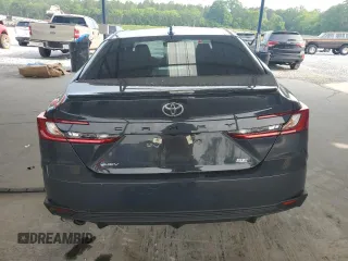 2025 Toyota Camry LE z VIN 4T1DAACK7SU550546, wystawiony jako Copart lot #54840245 z przebiegiem 3 669 mil mil oraz Szkoda całkowita • Salvage title. Historia ofert i sprzedaży dostępna na DreamBid. Obrazek 6.