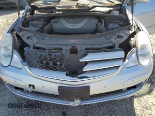 2006 Mercedes-Benz R 3.5L with VIN 4JGCB65E16A007861, listed as a Copart auction lot 74063004 with 114,440 mi miles and Clean Title. Bid and sale history available at carsss.com. Image 12.