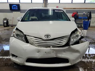2016 Toyota Sienna LE AAS z VIN 5TDKK3DCXGS713844, wystawiony jako Copart lot #63814045 z przebiegiem 197 484 mil mil oraz Czysty tytuł • Clean title. Historia ofert i sprzedaży dostępna na DreamBid. Obrazek 5.
