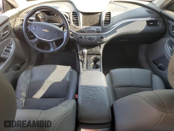 2018 Chevrolet Impala LT z VIN 2G1105S35J9115931, wystawiony jako Copart lot #53836225 z przebiegiem 117 134 mil mil oraz Szkoda całkowita • Salvage title. Historia ofert i sprzedaży dostępna na DreamBid. Obrazek 8.