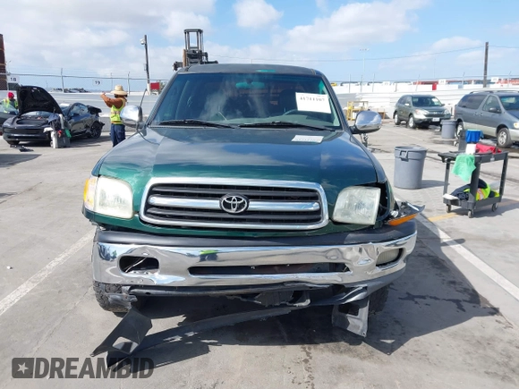 2000 Toyota Tundra SR5 with VIN 5TBRT3417YS122889, listed as a IAAI auction lot 41711107 with 288,475 mi miles and . Bid and sale history available at DreamBid. Image 12.