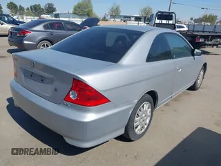 2005 Honda Civic Cpe LX with VIN 1HGEM225X5L031746, listed as a IAAI auction lot 41896295 with 211,888 mi miles. Bid and sale history available at carsss.com. Image 4.