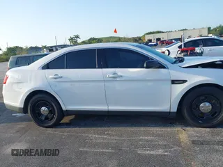 2017 Ford Police Interceptor with VIN 1FAHP2L80HG133684, listed as a IAAI auction lot 42018737 with 43,381 mi miles and . Bid and sale history available at DreamBid. Image 13.