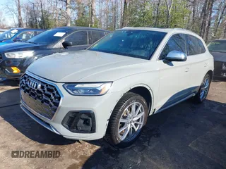 2021 Audi SQ5 Premium Plus with VIN WA1B4AFYXM2026352, listed as a IAAI auction lot 41875342 with 86,474 mi miles. Bid and sale history available at carsss.com. Image 17.