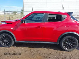 2014 Nissan Juke S with VIN JN8AF5MRXET356779, listed as a IAAI auction lot 41351761 with 1 mi miles. Bid and sale history available at carsss.com. Image 15.