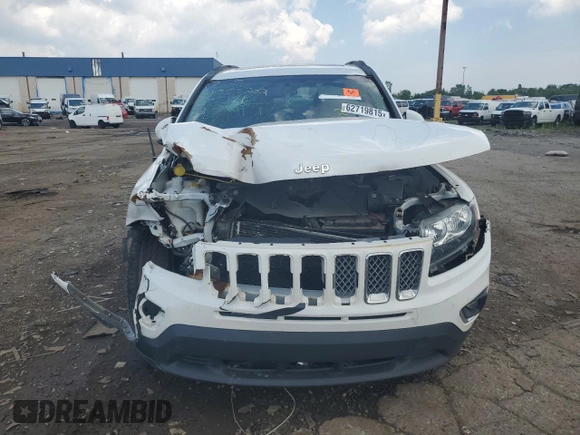 2017 Jeep Compass High Altitude with VIN 1C4NJDEB0HD193341, listed as a Copart auction lot 62719815 with 100,647 mi miles and Clean title. Bid and sale history available at DreamBid. Image 5.