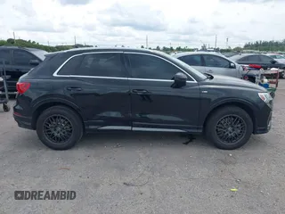 2022 Audi Q3 S line Premium Plus with VIN WA1EECF32N1071447, listed as a IAAI auction lot 41772286 with 86,187 mi miles. Bid and sale history available at carsss.com. Image 13.