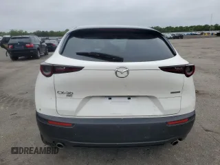 2021 Mazda CX-30 Select with VIN 3MVDMBBL2MM318440, listed as a Copart auction lot 58743695 with 20,825 mi miles and Salvage title. Bid and sale history available at DreamBid. Image 6.