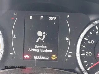 2016 Jeep Renegade Latitude with VIN ZACCJBBT2GPC78349, listed as a IAAI auction lot 41532713 with 162,330 mi miles. Bid and sale history available at carsss.com. Image 15.