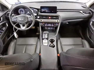 2025 Genesis G70 2.5T z VIN KMTG34SC2SU151097, wystawiony jako Copart lot #60698895 z przebiegiem 10 345 mil mil oraz Czysty tytuł • Clean title. Historia ofert i sprzedaży dostępna na DreamBid. Obrazek 8.