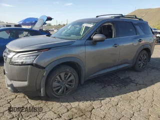 2022 Nissan Pathfinder SV с VIN 5N1DR3BA0NC245266, выставлен на аукционе Copart как лот 52245015 с пробегом 54 596 миль миль и Списание • Salvage title. История ставок и продаж доступна на DreamBid. Изображение 1.