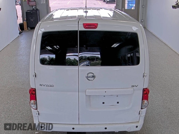2020 Nissan NV200 SV with VIN 3N6CM0KN1LK704471, listed as a IAAI auction lot 42748291 with 99,672 mi miles and . Bid and sale history available at DreamBid. Image 25.
