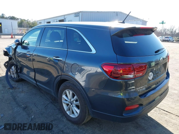 2020 Kia Sorento L with VIN 5XYPG4A31LG662078, listed as a IAAI auction lot 41537124 with 65,976 mi miles. Bid and sale history available at carsss.com. Image 3.