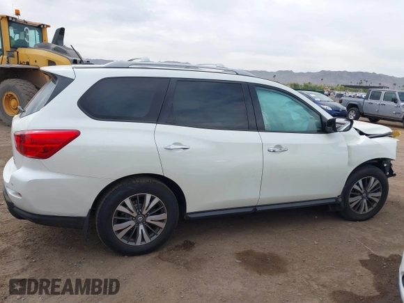 2017 Nissan Pathfinder SV with VIN 5N1DR2MMXHC668443, listed as a IAAI auction lot 42020905 with 109,417 mi miles. Bid and sale history available at carsss.com. Image 13.