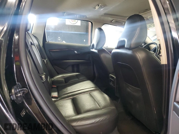 2008 Volvo V70 with VIN YV1BW982381019577, listed as a Copart auction lot 52163945 with 228,083 mi miles and Clean Title. Bid and sale history available at DreamBid. Image 10.