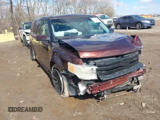 2010 Ford Flex SEL with VIN 2FMGK5CC8ABA20889, listed as a IAAI auction lot 41726920 with 267,142 mi miles. Bid and sale history available at carsss.com. Image 1.