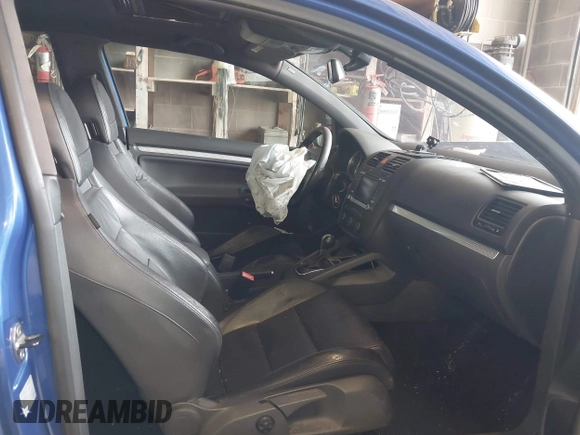 2008 Volkswagen R32 with VIN WVWKC71K48W037974, listed as a IAAI auction lot 42107074 with 197,262 mi miles and . Bid and sale history available at DreamBid. Image 5.