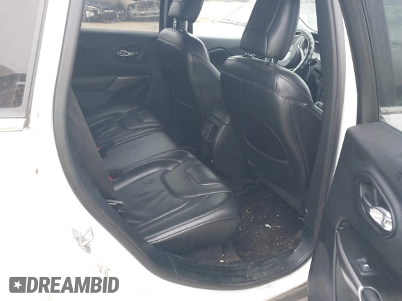 2019 Jeep Cherokee Limited z VIN 1C4PJLDB8KD195916, wystawiony jako IAAI lot #40787056 z przebiegiem 147 047 mil mil oraz . Historia ofert i sprzedaży dostępna na DreamBid. Obrazek 8.