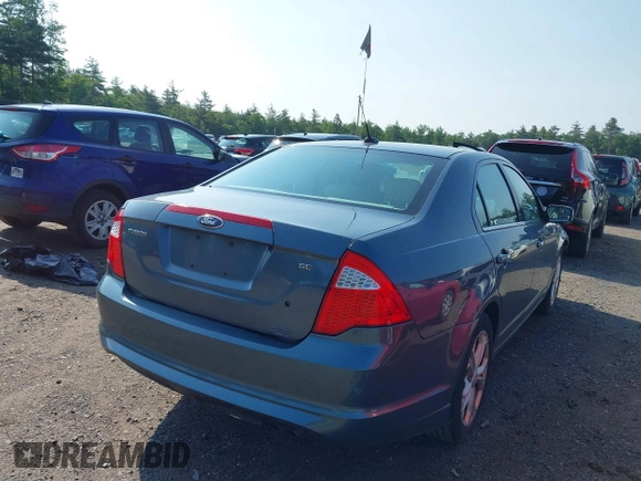 2012 Ford Fusion SE z VIN 3FAHP0HA5CR378689, wystawiony jako IAAI lot #42458766 z przebiegiem 170 310 mil mil oraz . Historia ofert i sprzedaży dostępna na DreamBid. Obrazek 4.