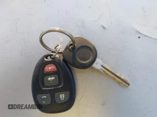 2006 Pontiac Solstice z VIN 1G2MB35B36Y119456, wystawiony jako IAAI lot #41850695 z przebiegiem 135 911 mil mil oraz . Historia ofert i sprzedaży dostępna na DreamBid. Obrazek 11.