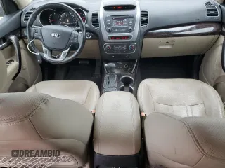 2015 Kia Sorento EX with VIN 5XYKU4A70FG628448, listed as a Copart auction lot 73150074 with 146,371 mi miles and Clean Title. Bid and sale history available at carsss.com. Image 8.