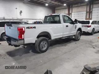 2022 Ford F-250 XL с VIN 1FTBF2B61NEF95875, выставлен на аукционе IAAI как лот 41577817 с пробегом 14 901 миль миль и . История ставок и продаж доступна на DreamBid. Изображение 4.