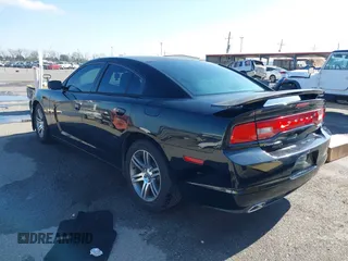 2013 Dodge Charger SE with VIN 2C3CDXBG5DH639694, listed as a IAAI auction lot 41134402 with 159,517 mi miles and . Bid and sale history available at DreamBid. Image 3.