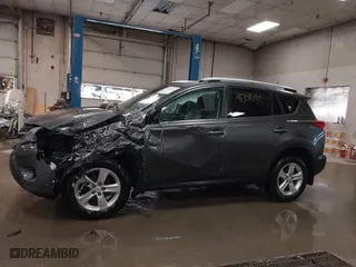 2014 Toyota RAV4 XLE with VIN 2T3RFREV0EW185541, listed as a IAAI auction lot 41708031 with 96,157 mi miles. Bid and sale history available at carsss.com. Image 14.