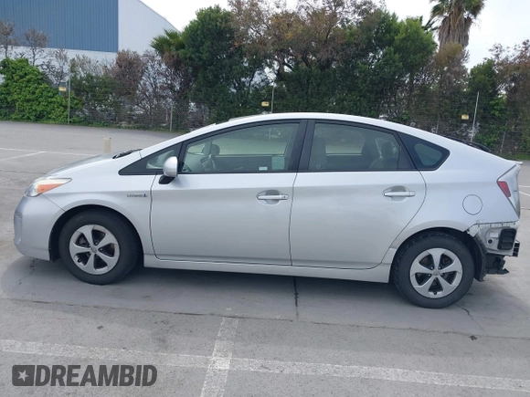 2015 Toyota Prius Four with VIN JTDKN3DU9F1990366, listed as a IAAI auction lot 41939354 with 229,152 mi miles and . Bid and sale history available at DreamBid. Image 15.