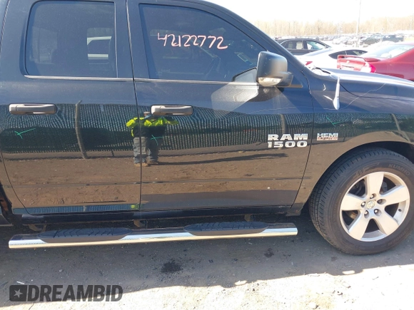 2009 Dodge 1500 Laramie with VIN 1D3HB18T19S722569, listed as a IAAI auction lot 42122772 with 118,557 mi miles and . Bid and sale history available at DreamBid. Image 6.