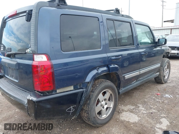 2010 Jeep Commander Sport with VIN 1J4RH4GK4AC113698, listed as a IAAI auction lot 42362771 with Not provided miles and . Bid and sale history available at DreamBid. Image 4.