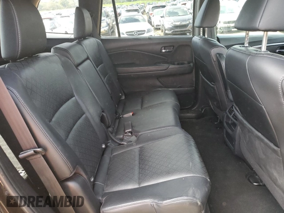 2019 Honda Passport EX-L with VIN 5FNYF7H56KB004309, listed as a Copart auction lot 79643844 with 123,464 mi miles and Non Repairable. Bid and sale history available at carsss.com. Image 10.