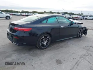 2019 Mercedes-Benz E with VIN WDD1J6HB4KF107584, listed as a IAAI auction lot 41402861 with 84,356 mi miles. Bid and sale history available at carsss.com. Image 4.