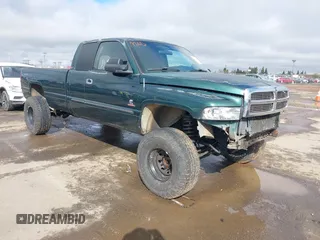 2001 Dodge Ram 2500 with VIN 3B7KF23641G710051, listed as a IAAI auction lot 41818228 with 336,679 mi miles. Bid and sale history available at carsss.com. Image 1.