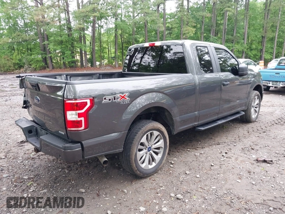 2018 Ford F-150 XL z VIN 1FTEX1EPXJFA67913, wystawiony jako IAAI lot #42264824 z przebiegiem 60 058 mil mil oraz . Historia ofert i sprzedaży dostępna na DreamBid. Obrazek 4.