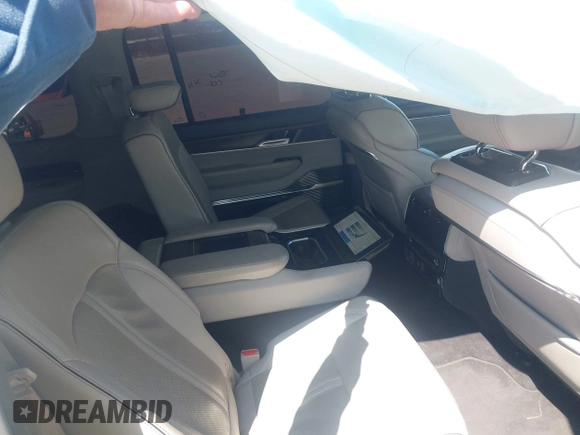 2023 Jeep Grand Wagoneer Series II с VIN 1C4SJSFP4PS556932, выставлен на аукционе IAAI как лот 41949734 с пробегом 63 281 миль миль и . История ставок и продаж доступна на DreamBid. Изображение 8.
