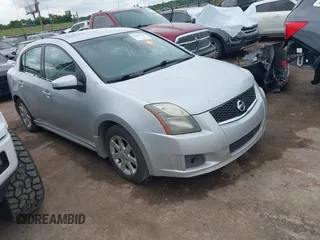 2010 Nissan Sentra S with VIN 3N1AB6AP1AL695996, listed as a IAAI auction lot 42450128 with 199,606 mi miles and . Bid and sale history available at DreamBid. Image 1.