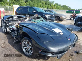 2000 Chevrolet Corvette with VIN 1G1YY22G9Y5122056, listed as a IAAI auction lot 42687840 with Not provided miles and . Bid and sale history available at DreamBid. Image 1.