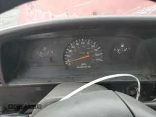 1990 Toyota Pickup с VIN JT4RN81R5L5075403, выставлен на аукционе Copart как лот 87486344 с пробегом 286 881 миль миль и Списание • Salvage title. История ставок и продаж доступна на DreamBid. Изображение 9.